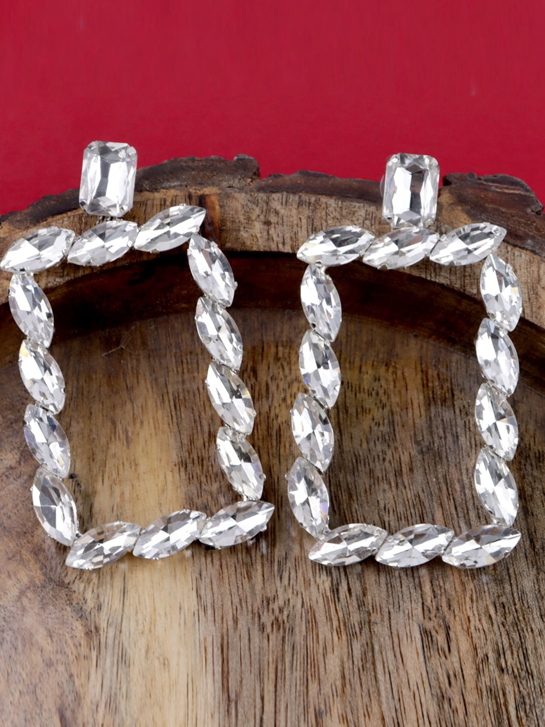 

VAGHBHATT Silver-Plated Geometric Drop Earrings