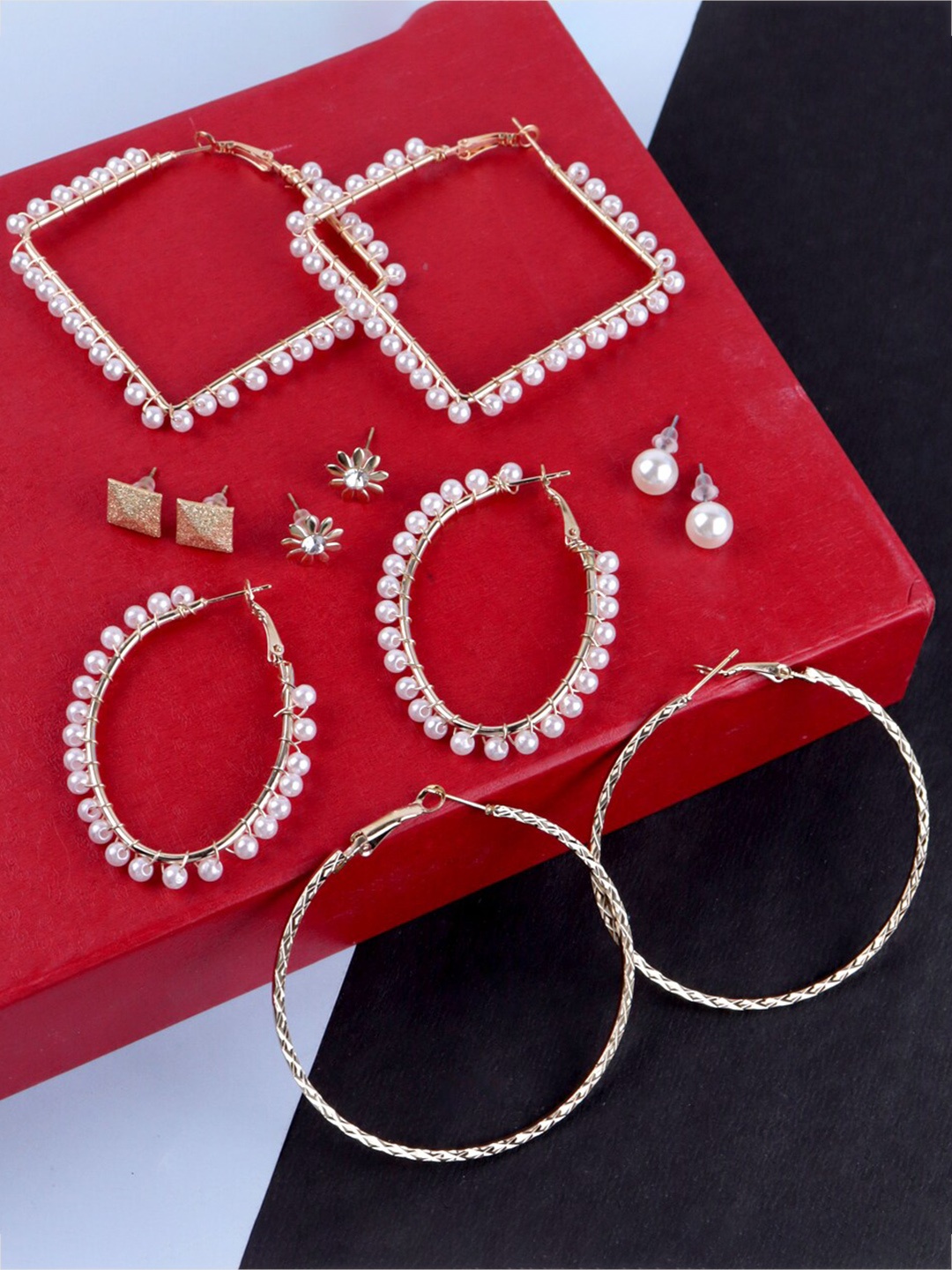 

VAGHBHATT Set Of 6 Gold-Plated Geometric Studs Earrings