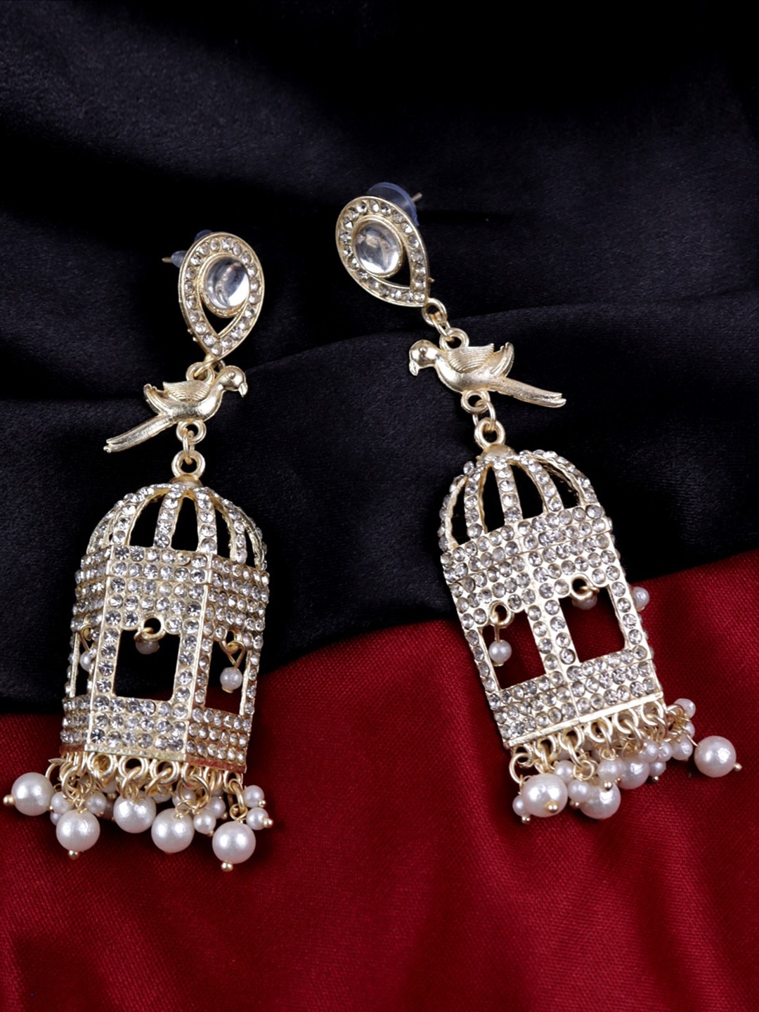 

VAGHBHATT Gold-Plated Geometric Drop Earrings