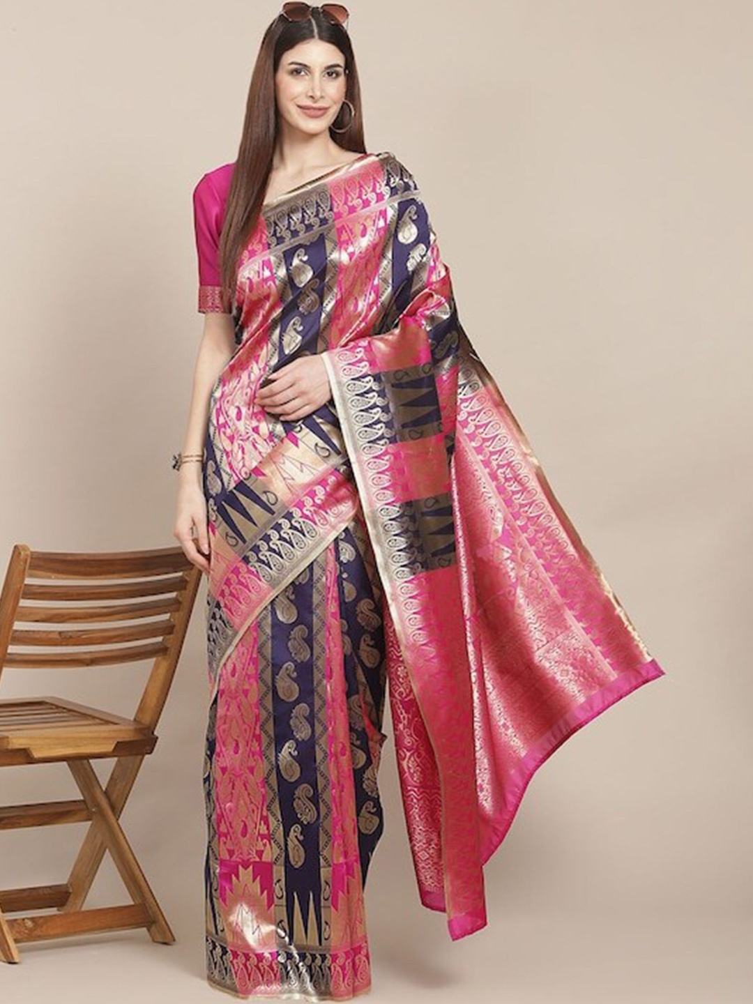 

GAJARAI Ethnic Motifs Woven Design Zari Banarasi Saree, Pink
