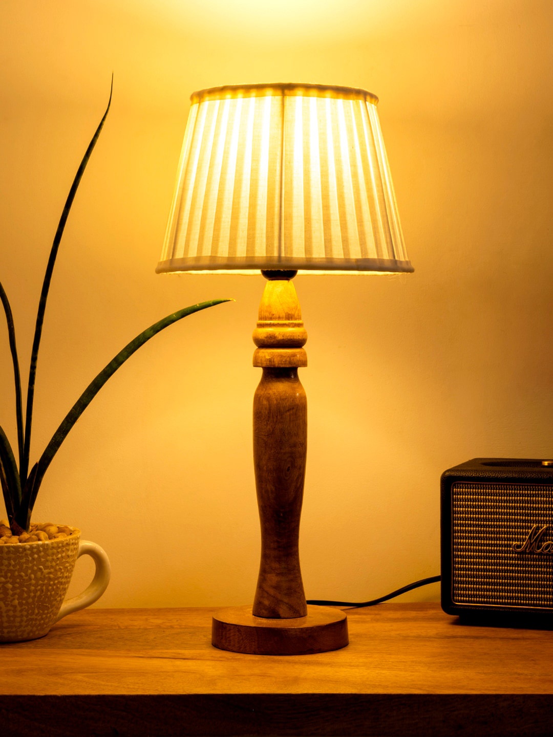 

green girgit Brown & White Textured Wooden Round Table Lamp With Taper Soft Shade