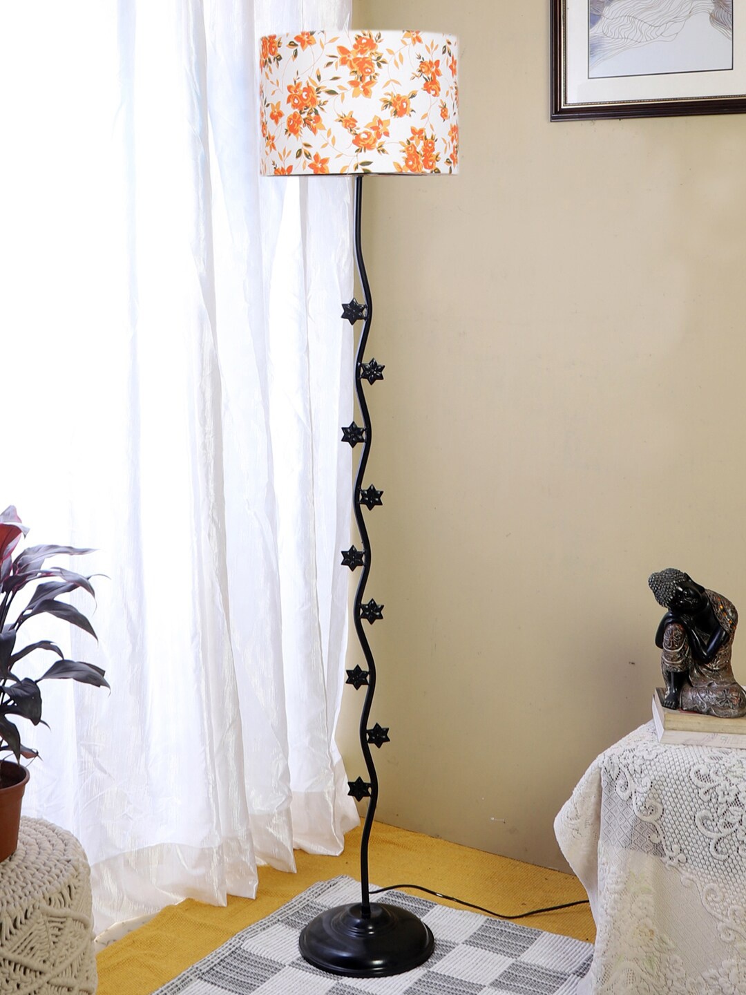 

Devansh White & Black Floral Printed Star Floor Lamp With Cotton Shade