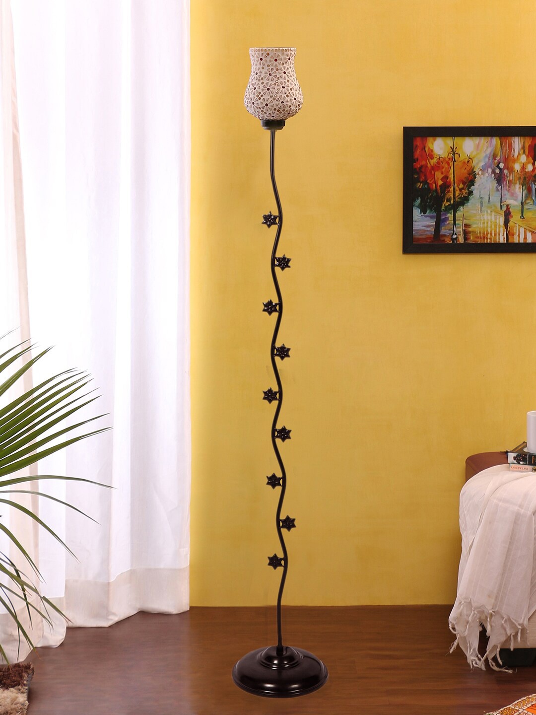 

Devansh White & Black Textured Star Floor Lamp With Mosaic Glass Shade
