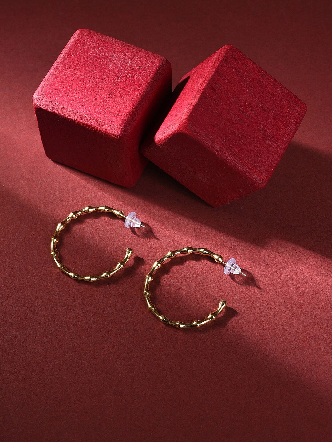 

SOHI Gold-Plated Contemporary Hoop Earrings