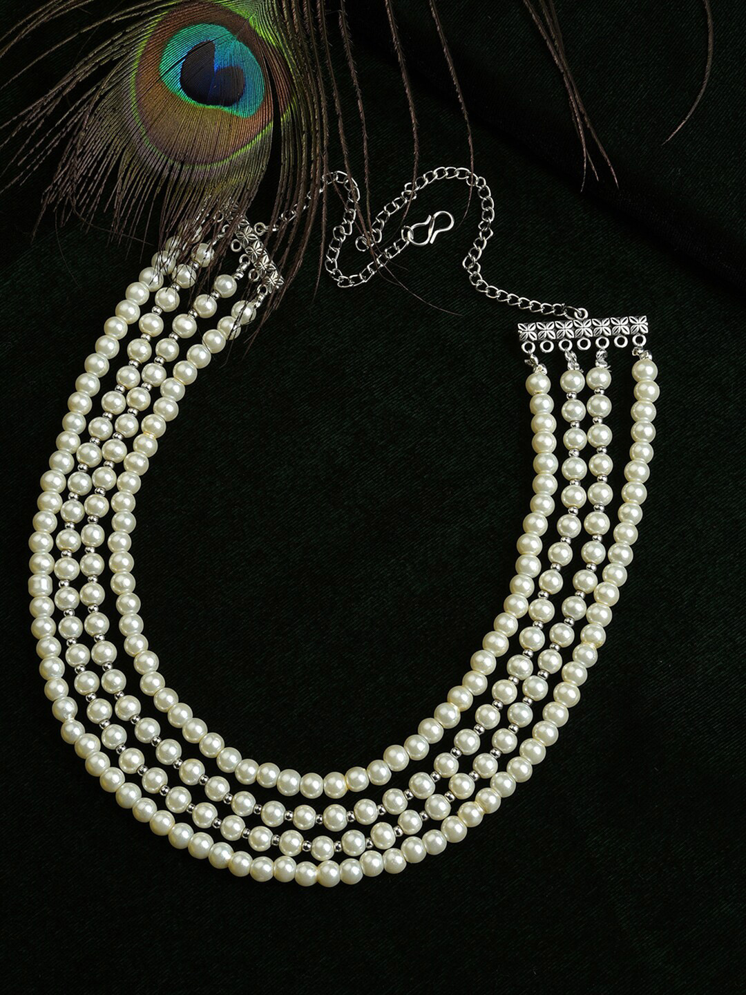 

SOHI Silver Plated Statement Pearls Necklace, White