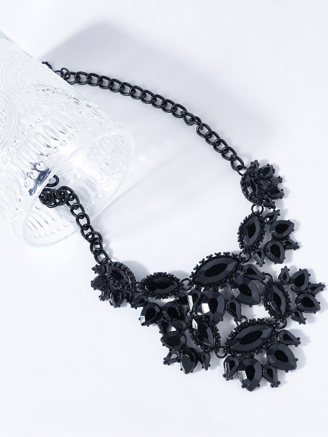 

SOHI Silver-Plated Stone Studded Necklace, Black