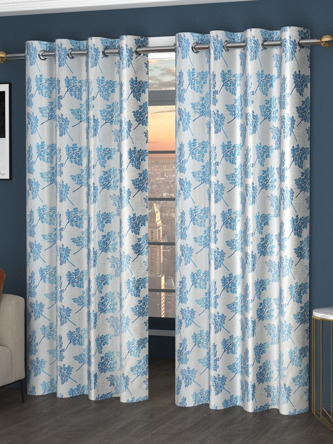 

Bajo's White & Blue Set of 2 Floral Door Curtain