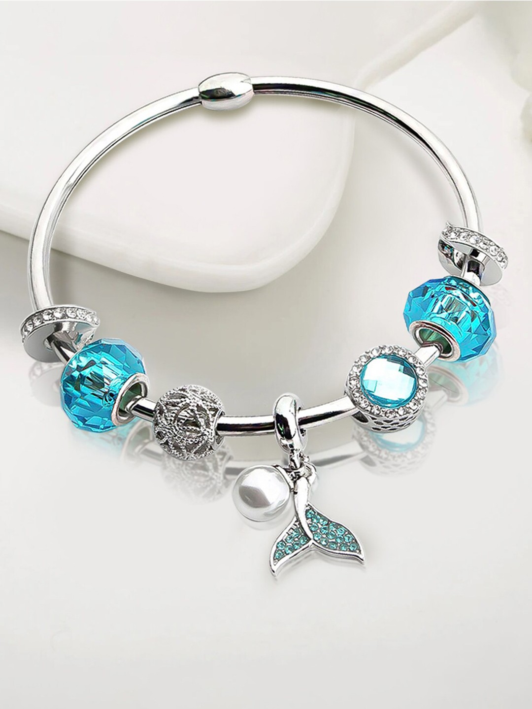

Peora Women Cubic Zirconia Silver-Plated Charm Bracelet