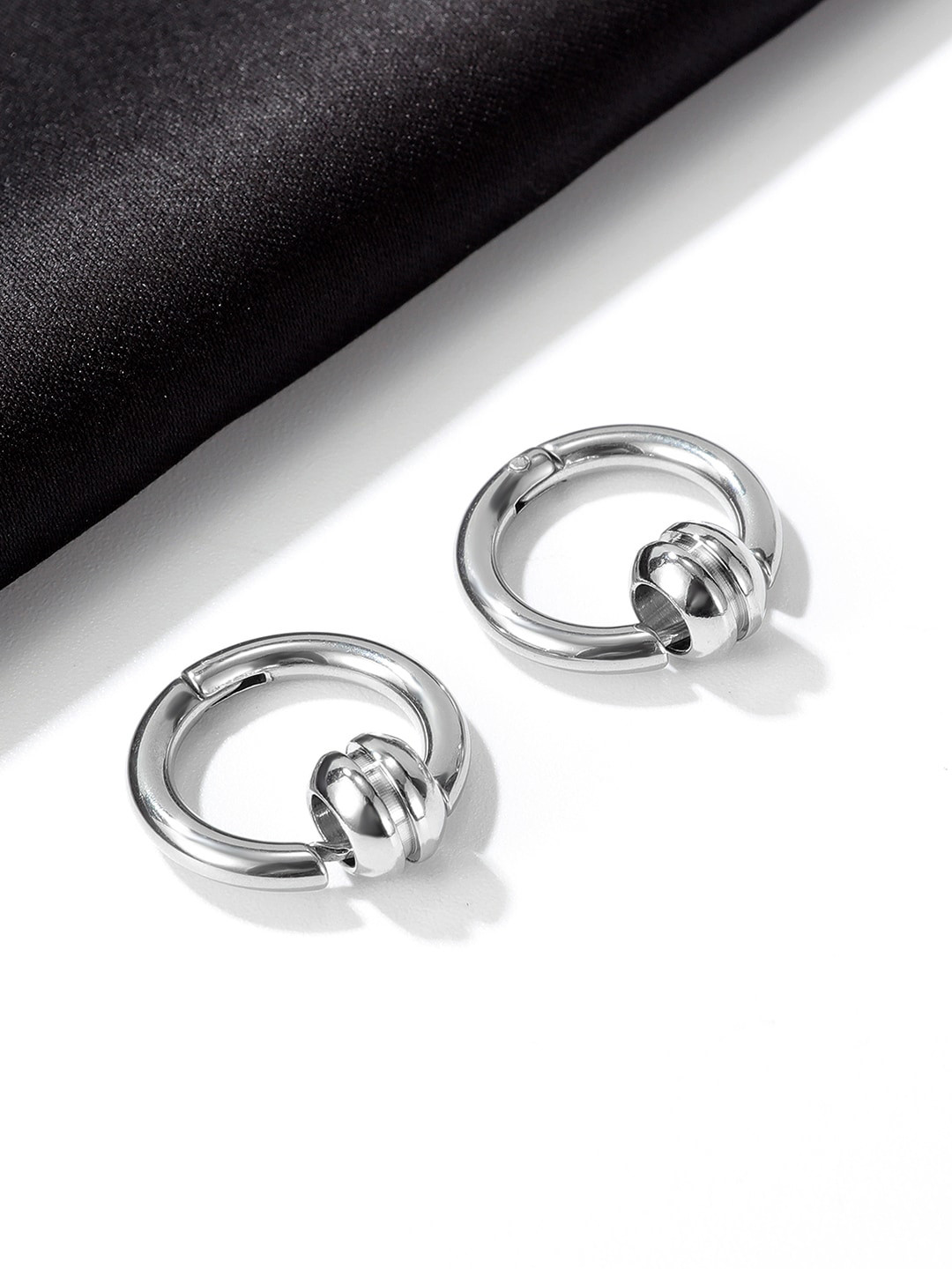 

Peora Silver Plated Contemporary Hoop Earrings