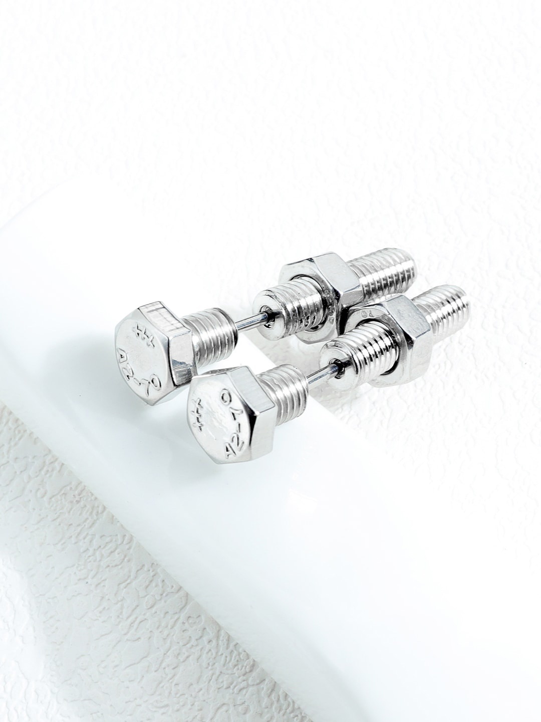

Peora Silver-Plated Contemporary Studs Earrings, White