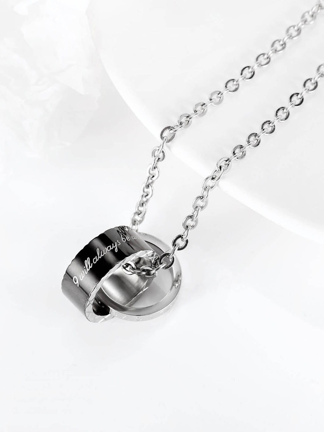 

Peora Silver-Plated Stainless Steel Pendant Chain