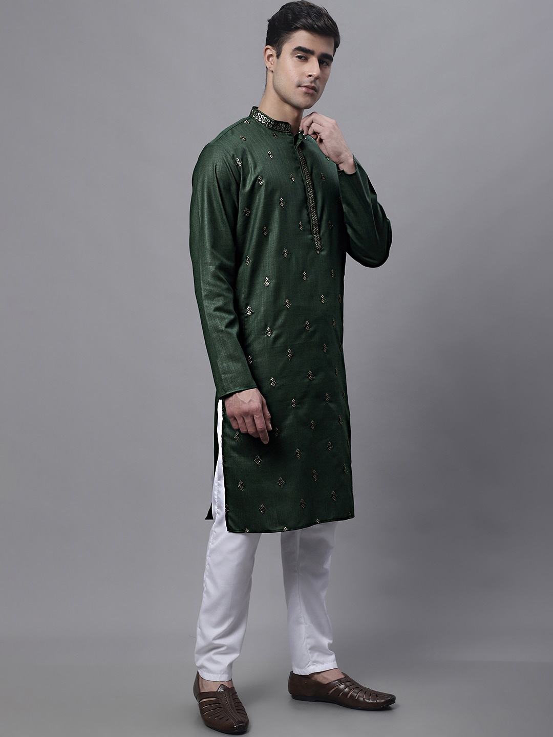 

Jompers Ethnic Motifs Embroidered Sequined Pure Cotton Kurta with Pyjamas, Olive
