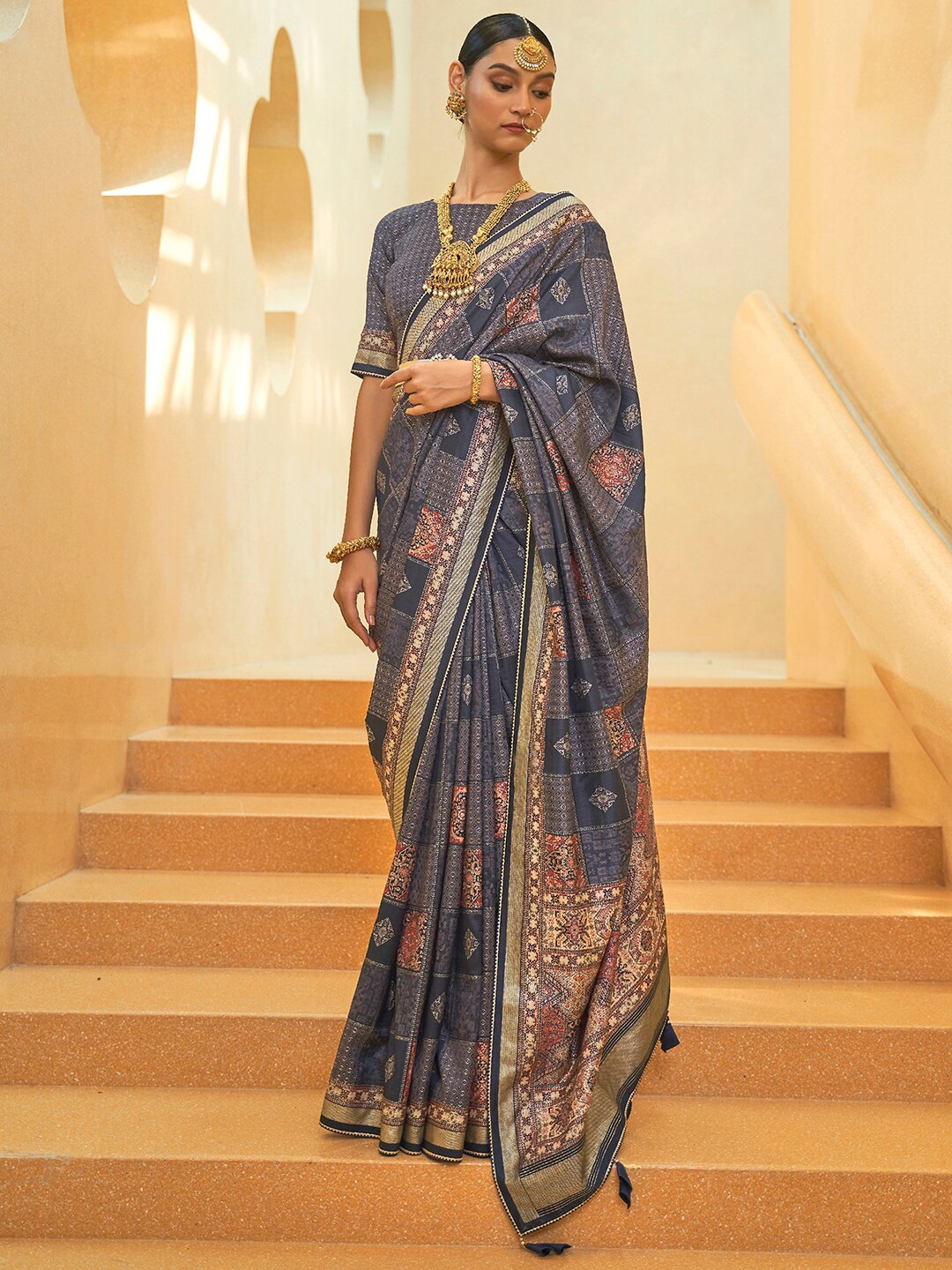 

Anouk Geometric Printed Bagh Saree, Navy blue