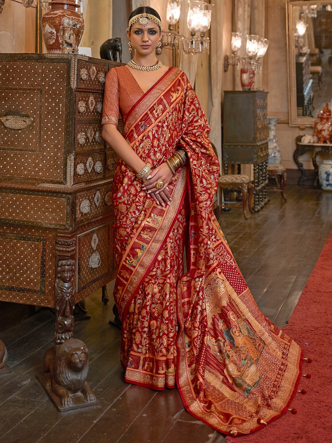 

Anouk Ethnic Motifs Floral Printed Beads and Stones Banarasi Saree, Red