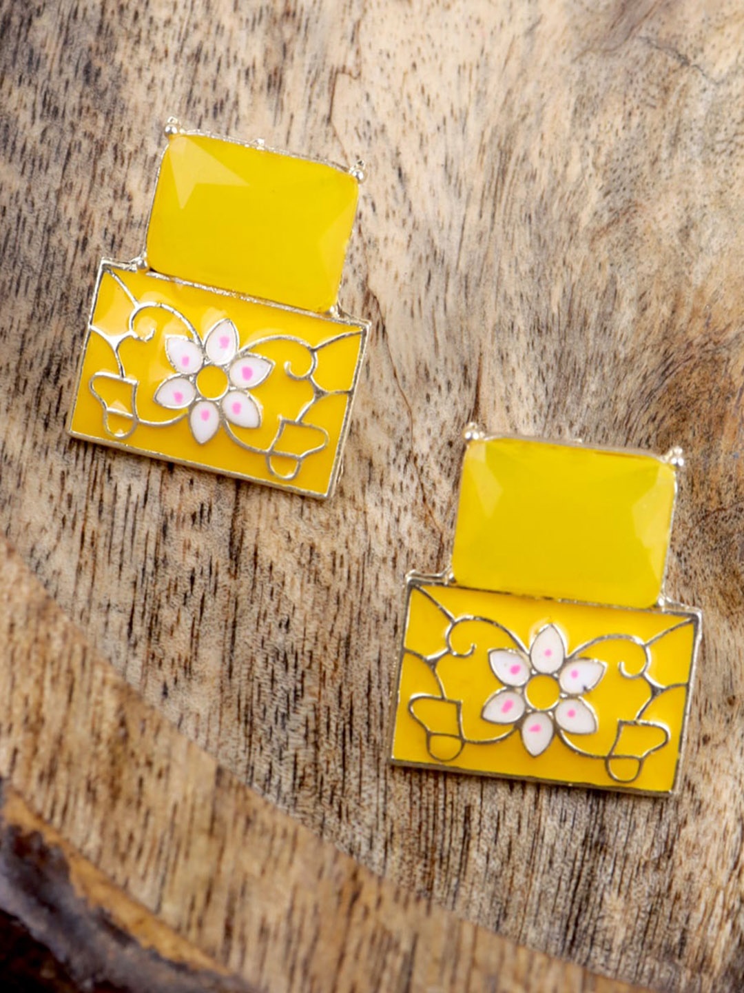 

VAGHBHATT Gold-Plated Square Studs Earrings, Yellow