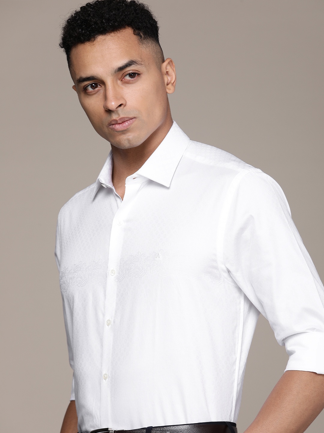 

Arrow Spread Collar Regular Fit Pure Cotton Formal Shirt, White