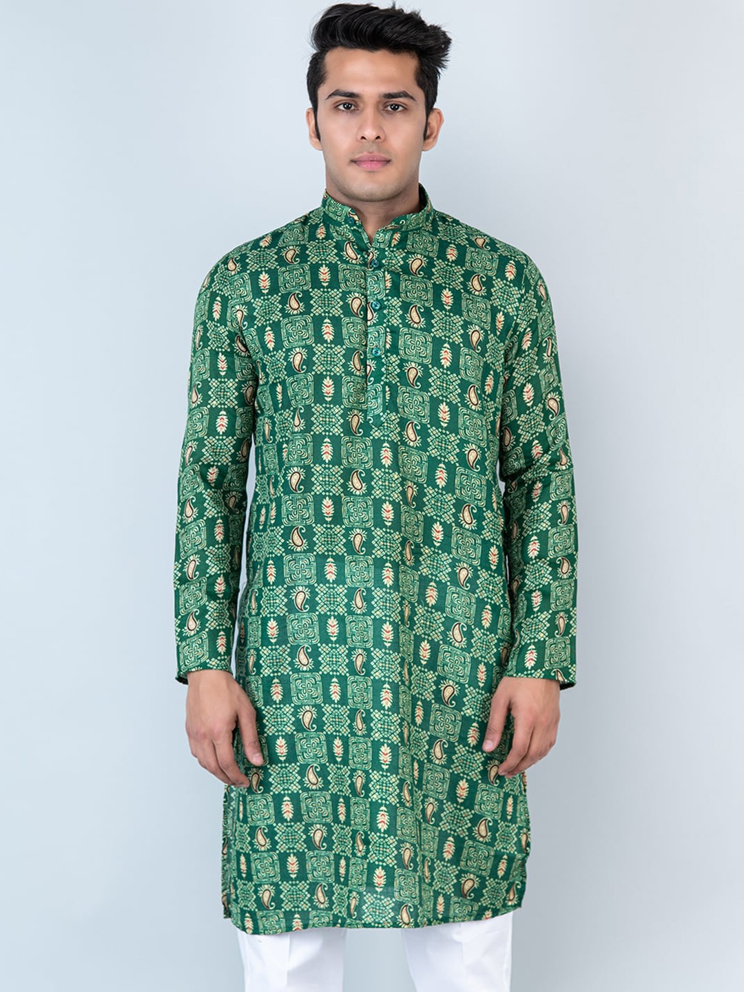 

Tistabene Ethnic Motif Printed Mandarin Collar Cotton Kurta, Green