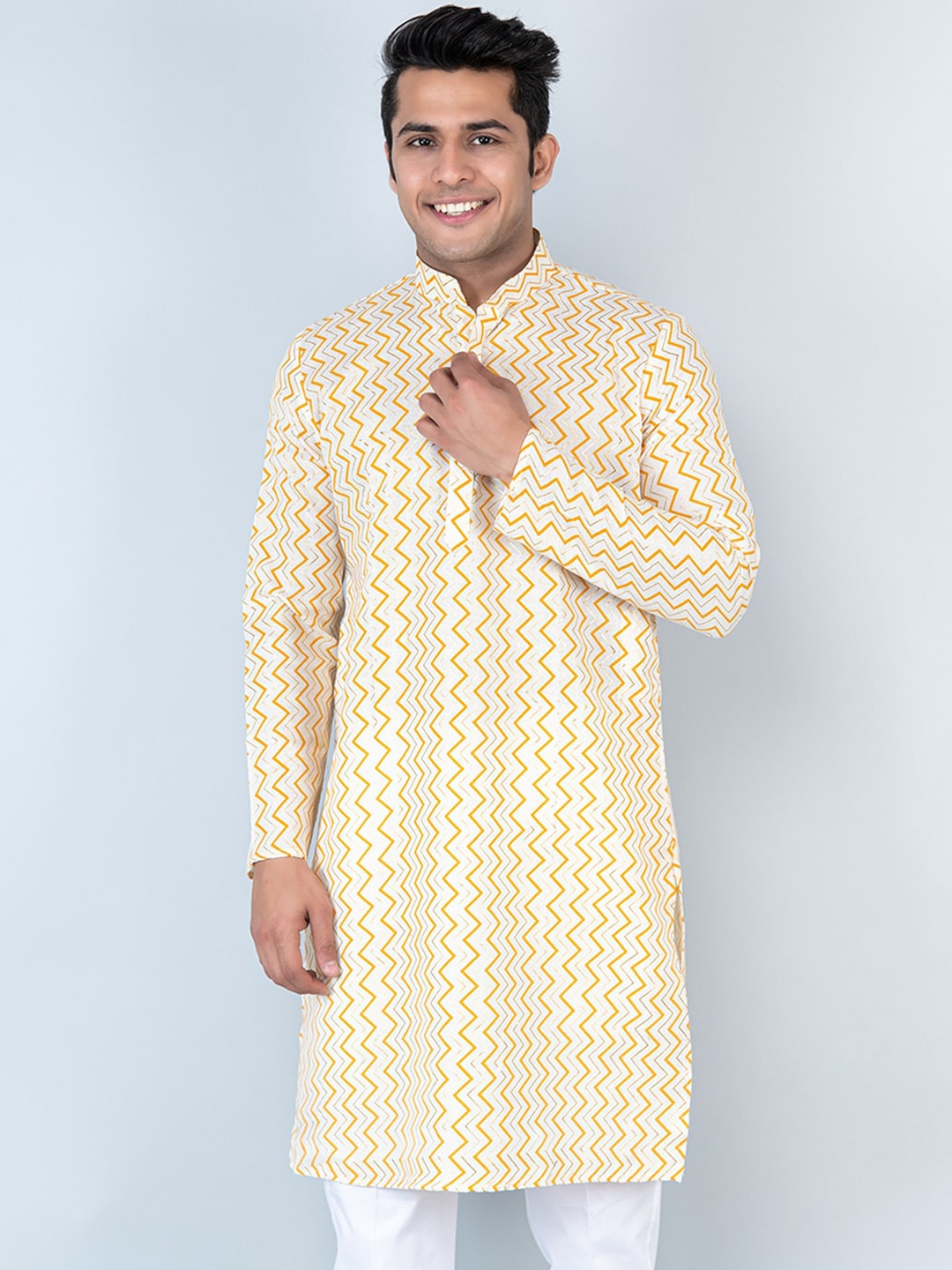 

Tistabene Chevron Printed Mandarin Collar Cotton Kurta, White