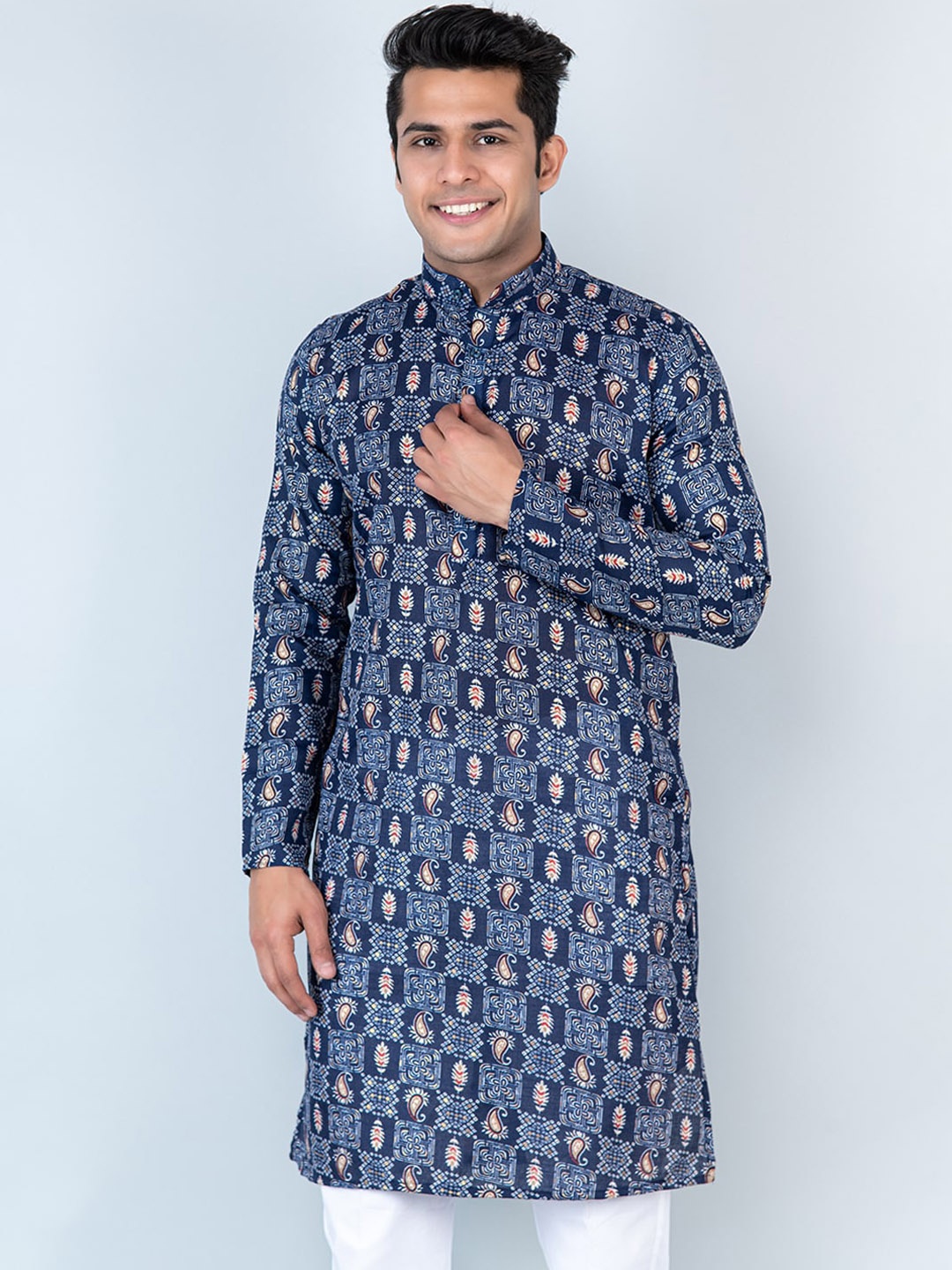 

Tistabene Ethnic Motif Printed Mandarin Collar Cotton Kurta, Blue