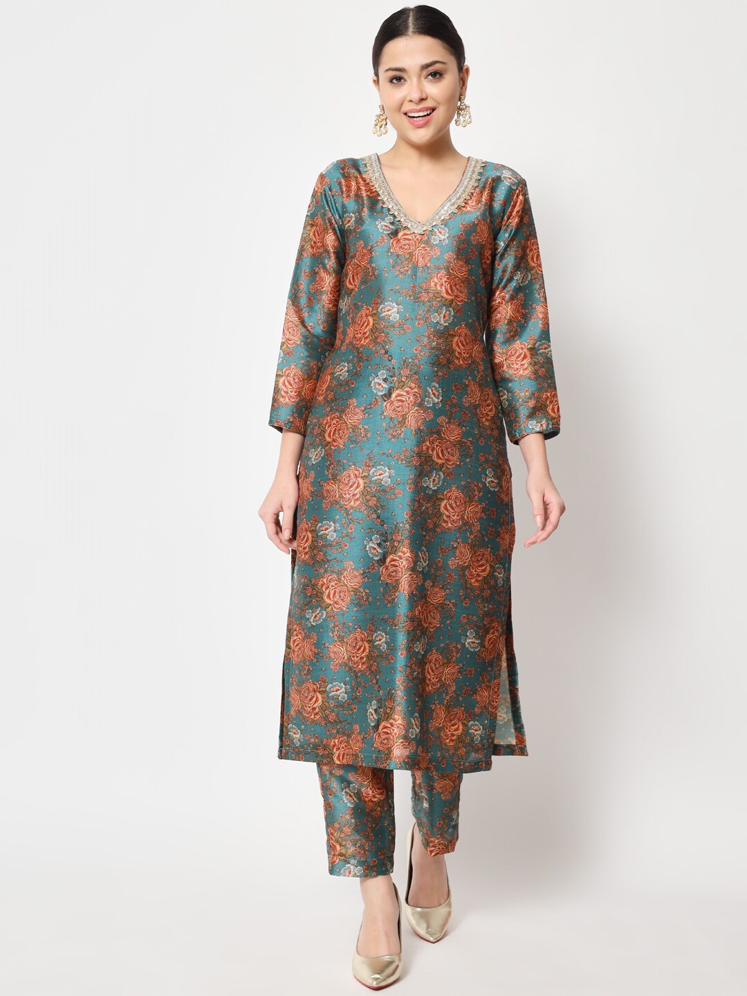 

anokherang Floral Printed Gotta Patti Kurta with Trousers, Teal