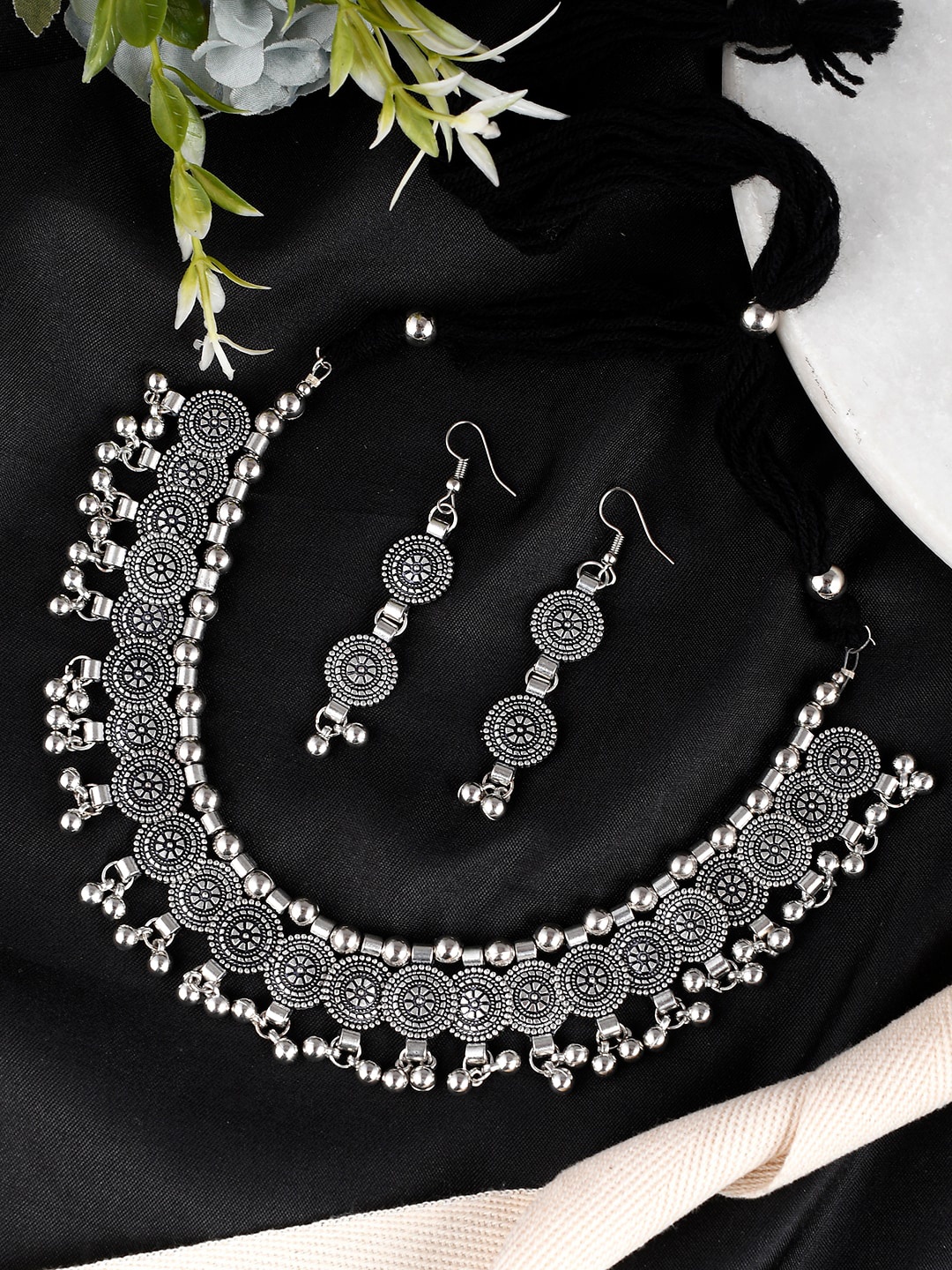 

AQUASTREET JEWELS Oxidised Silver-Plated Beaded Necklace & Earrings Set