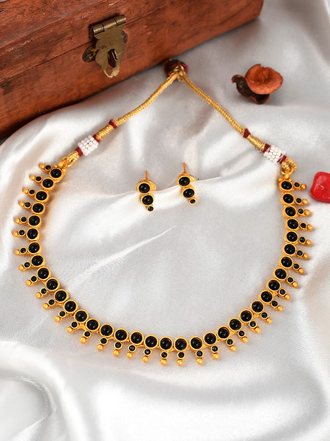 

AQUASTREET JEWELS Gold-Plated Black Beaded Necklace & Earrings Set