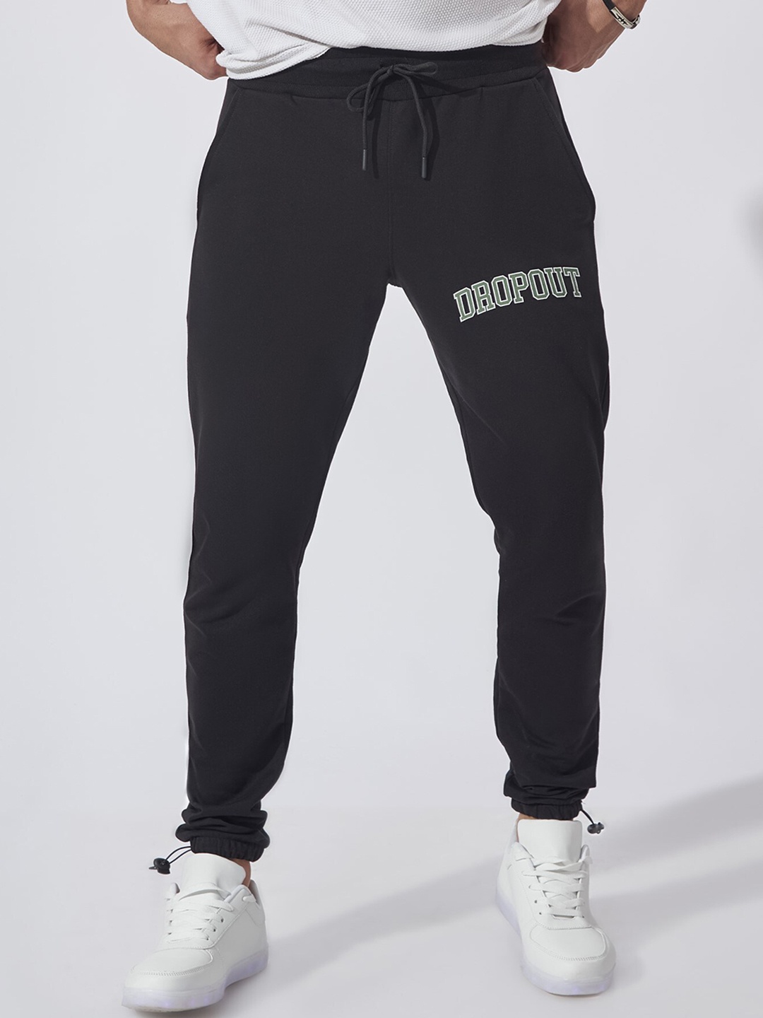 

Maniac Men Mid-Rise Slim-Fit Joggers, Black