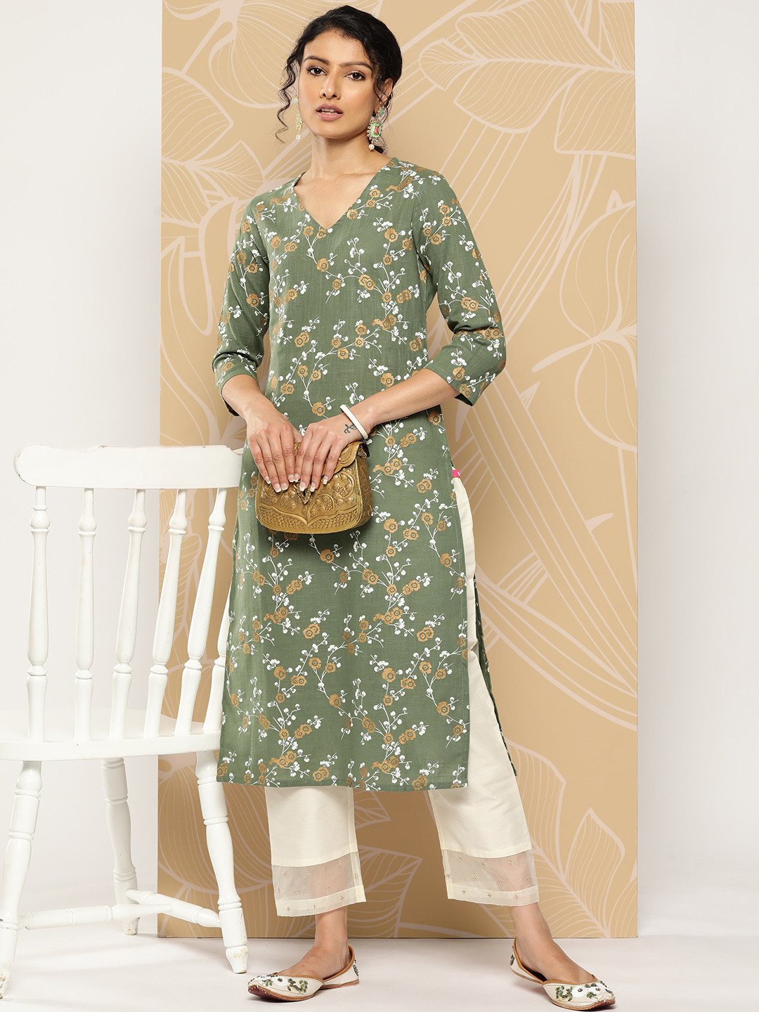 

Varanga Floral Printed Kurta, Green