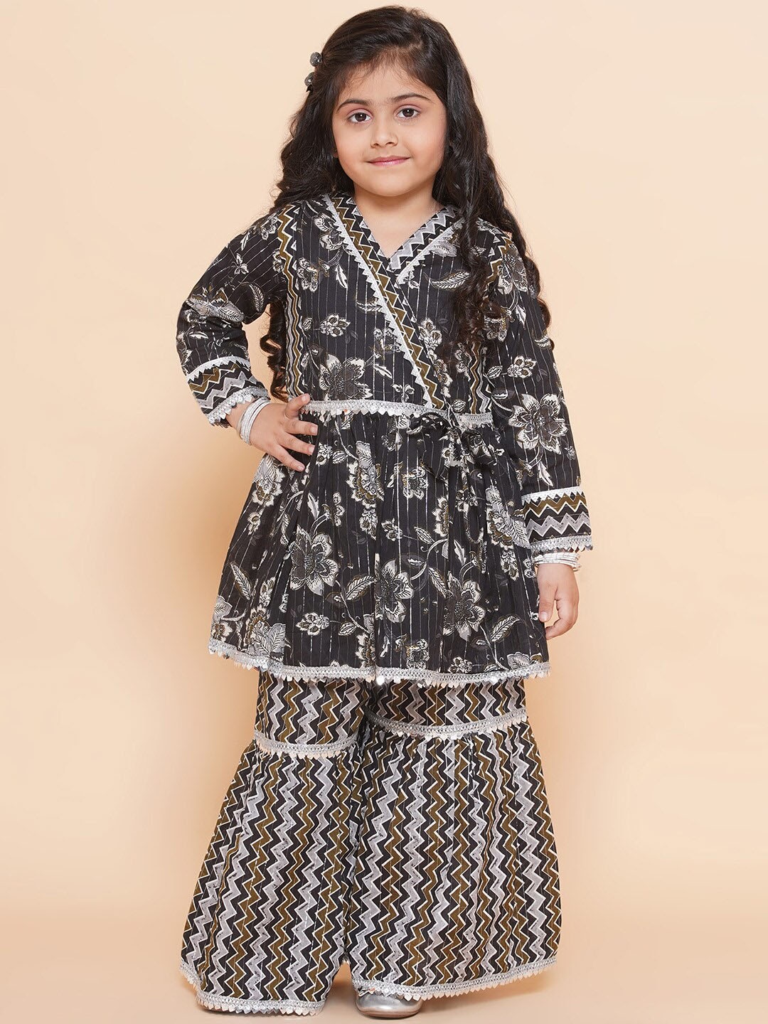 

Aj DEZInES Girls Floral Printed Angrakha Gotta Patti Pure Cotton Kurti with Sharara, Black