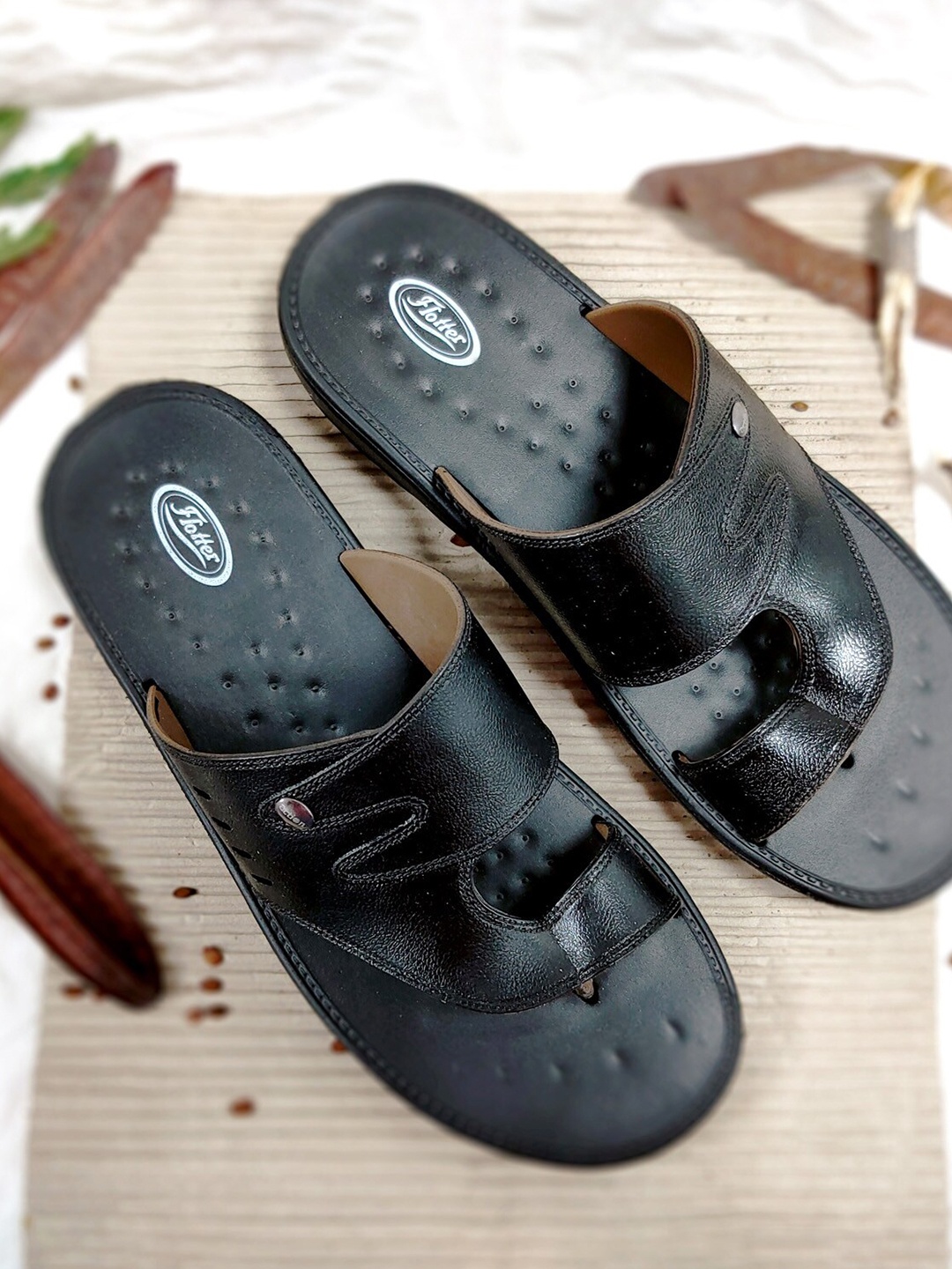 

Action Men Slip-On Comfort Sandals, Black