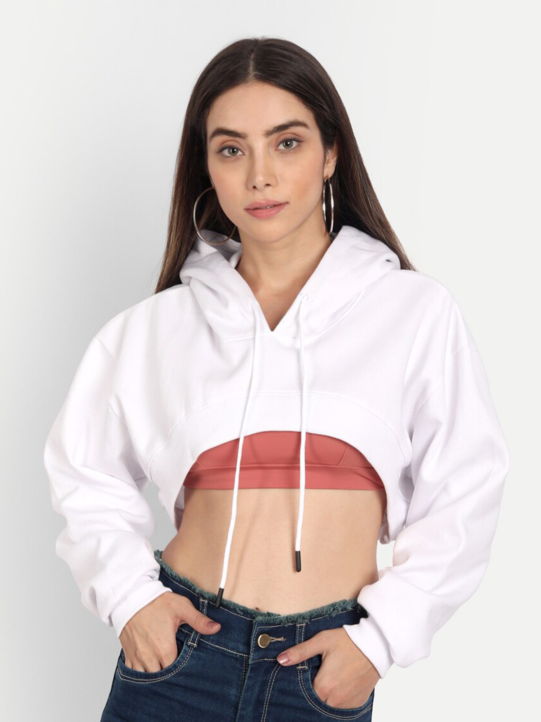

COLOR CAPITAL Hooded Crop Pullover Sweatshirt, White