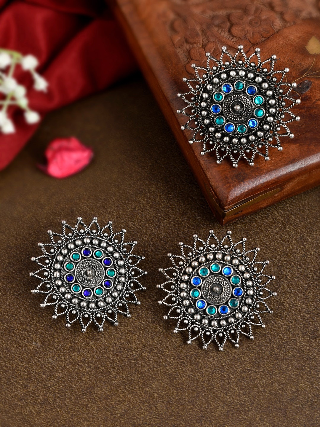 

AQUASTREET JEWELS Oxidised Silver-Plated Stone Studded Jewellery Set