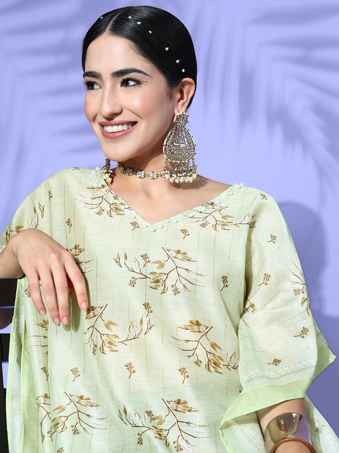 

Yufta Women Green Floral Printed Flared Sleeves Kaftan Kurta