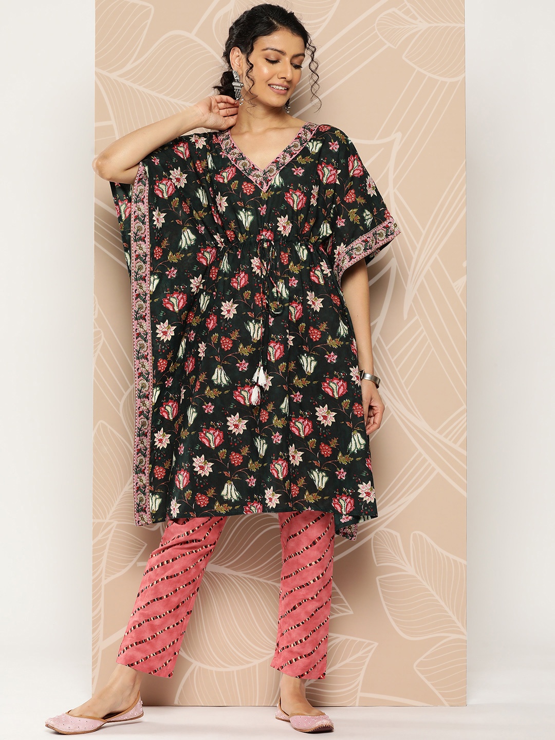 

Varanga Women Ethnic Motifs Printed Kaftan with Trousers, Black