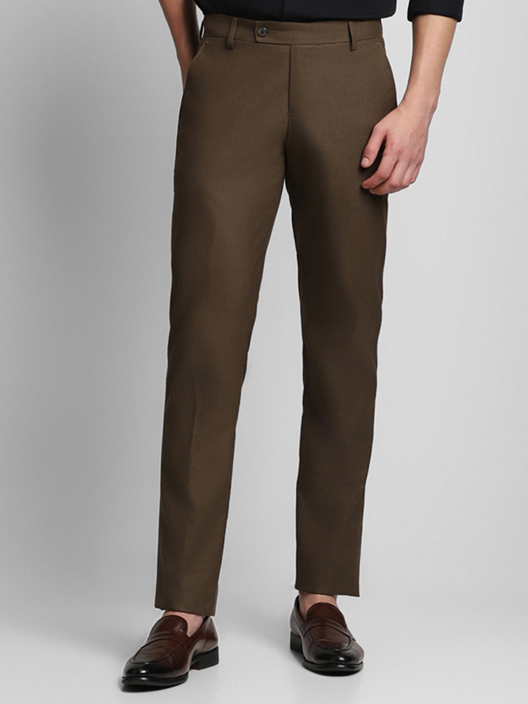 

Dennis Lingo Men Classic Slim Fit Wrinkle Free Formal Trousers, Brown