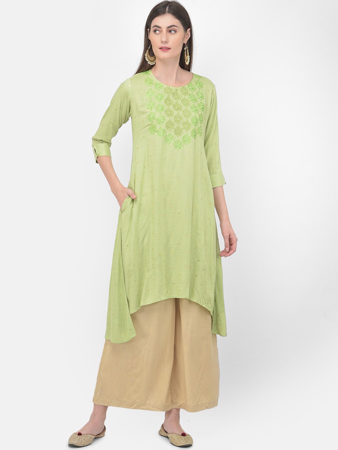 

Span Floral Embroidered Thread Work Pure Cotton Kurta, Green