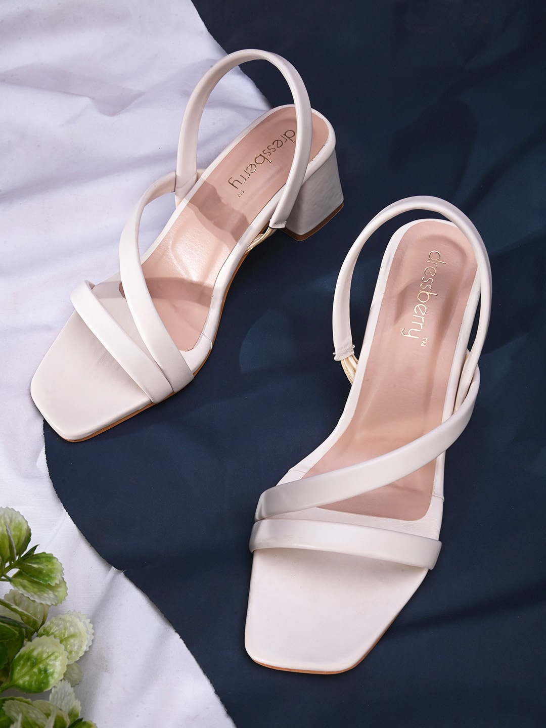 

DressBerry Block Heels with Backstrap, White