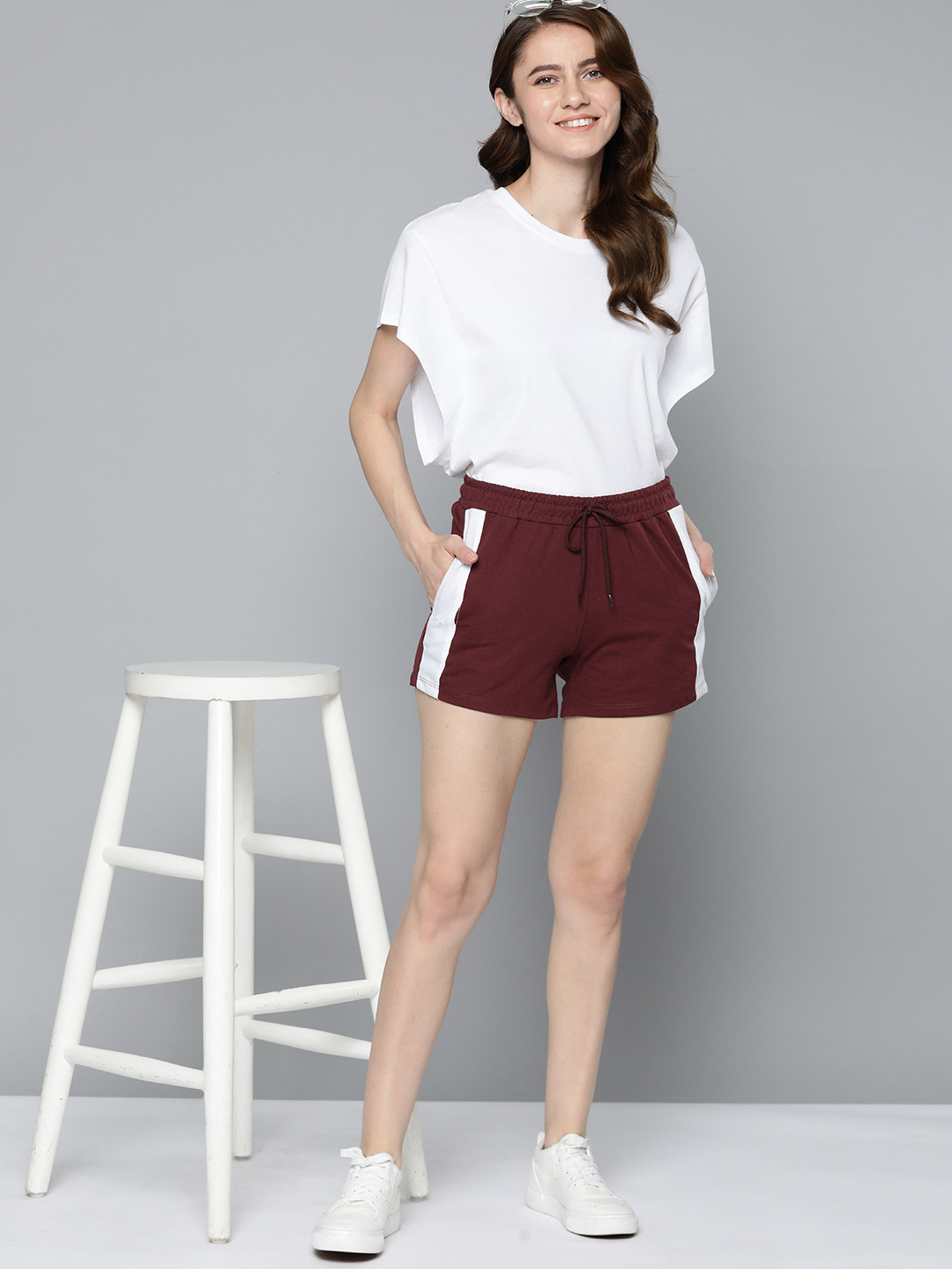 

Mast & Harbour Colourblocked Outdoor Shorts, Maroon