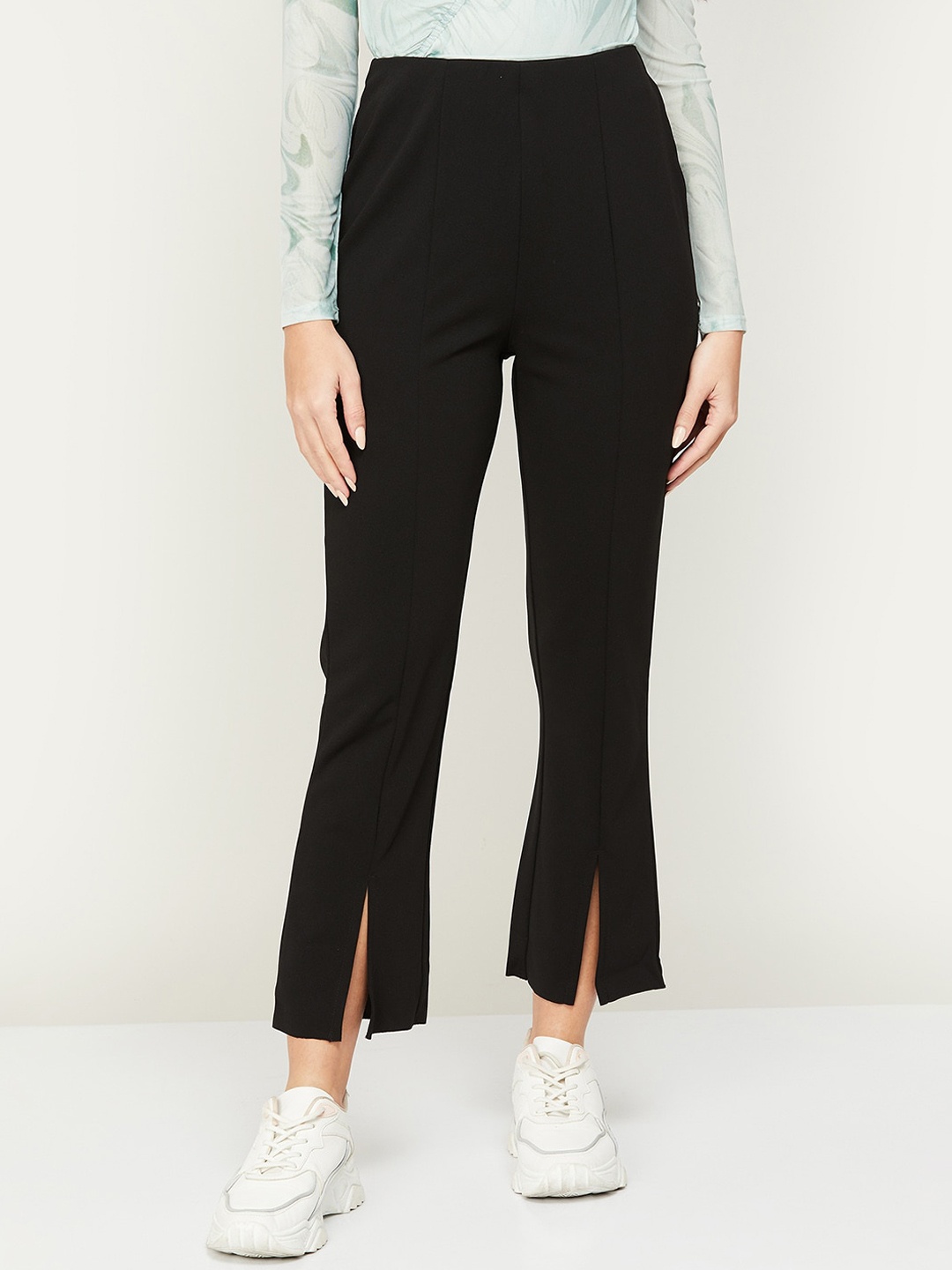 

Ginger by Lifestyle Women Mid-Rise Centre Slit Trousers, Black
