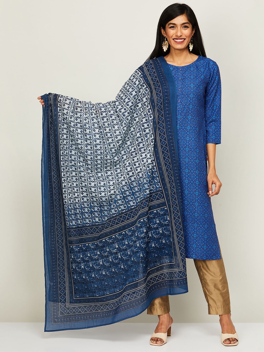 

Melange by Lifestyle Ethnic Motifs Printed Voile Dupatta, Blue