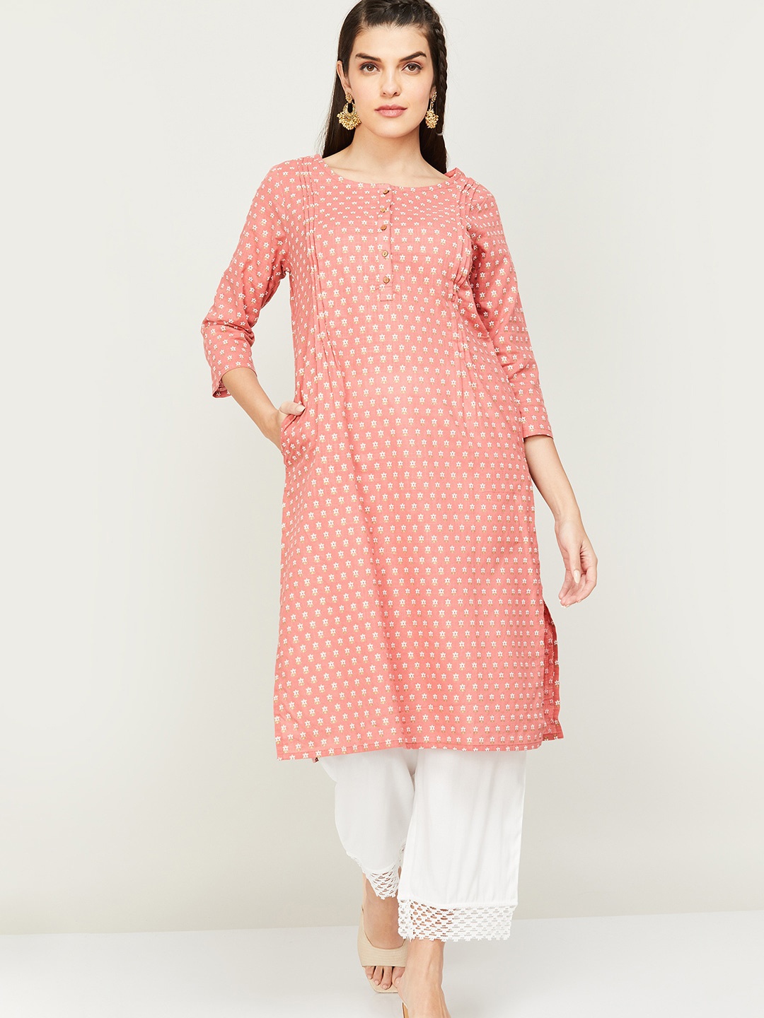 

Melange by Lifestyle Round Neck Floral Printed Kurta, Peach