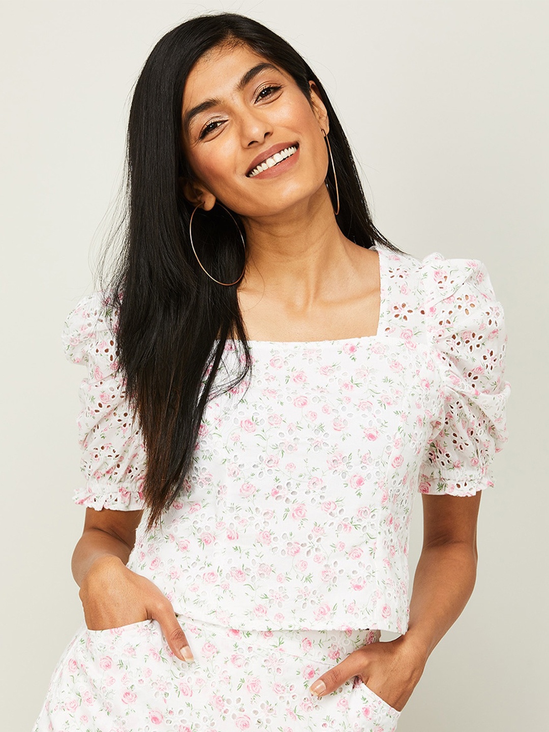 

Ginger by Lifestyle Floral Printed Schifili Square Neck Puff Sleeves Cotton Top, White