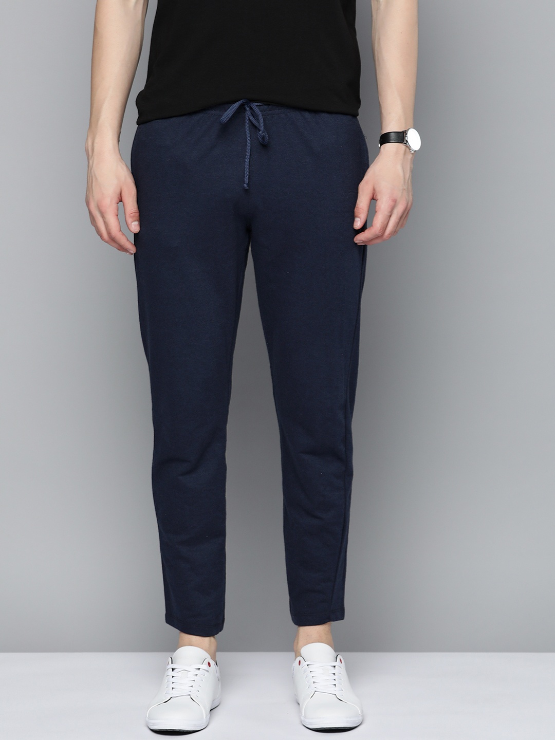 

Mast & Harbour Men Solid Ankle Length Track Pant, Navy blue