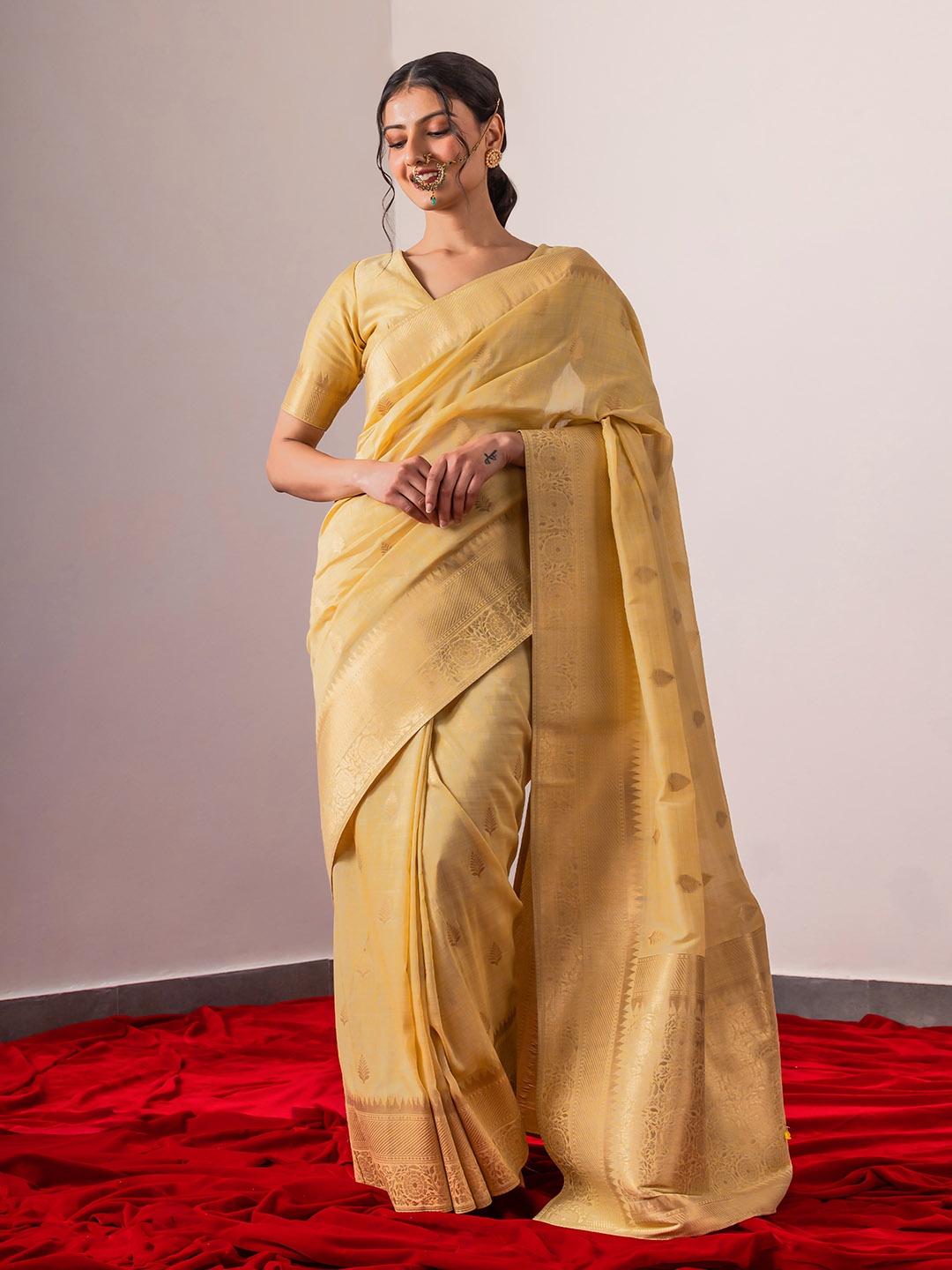 

Triyah Woven Design Zari Silk Blend Kanjeevaram Saree, Yellow