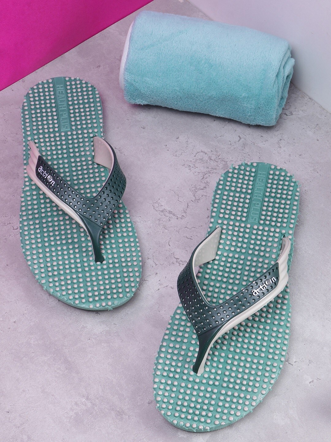 

Action Women Rubber Thong Flip-Flops, Green