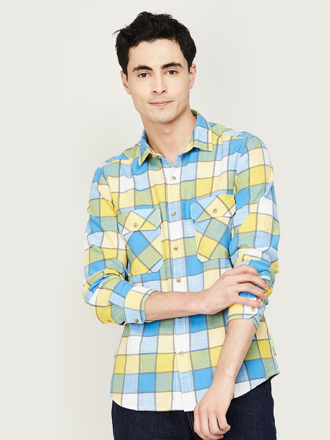 

Bossini Men Yellow Checked Casual Shirt