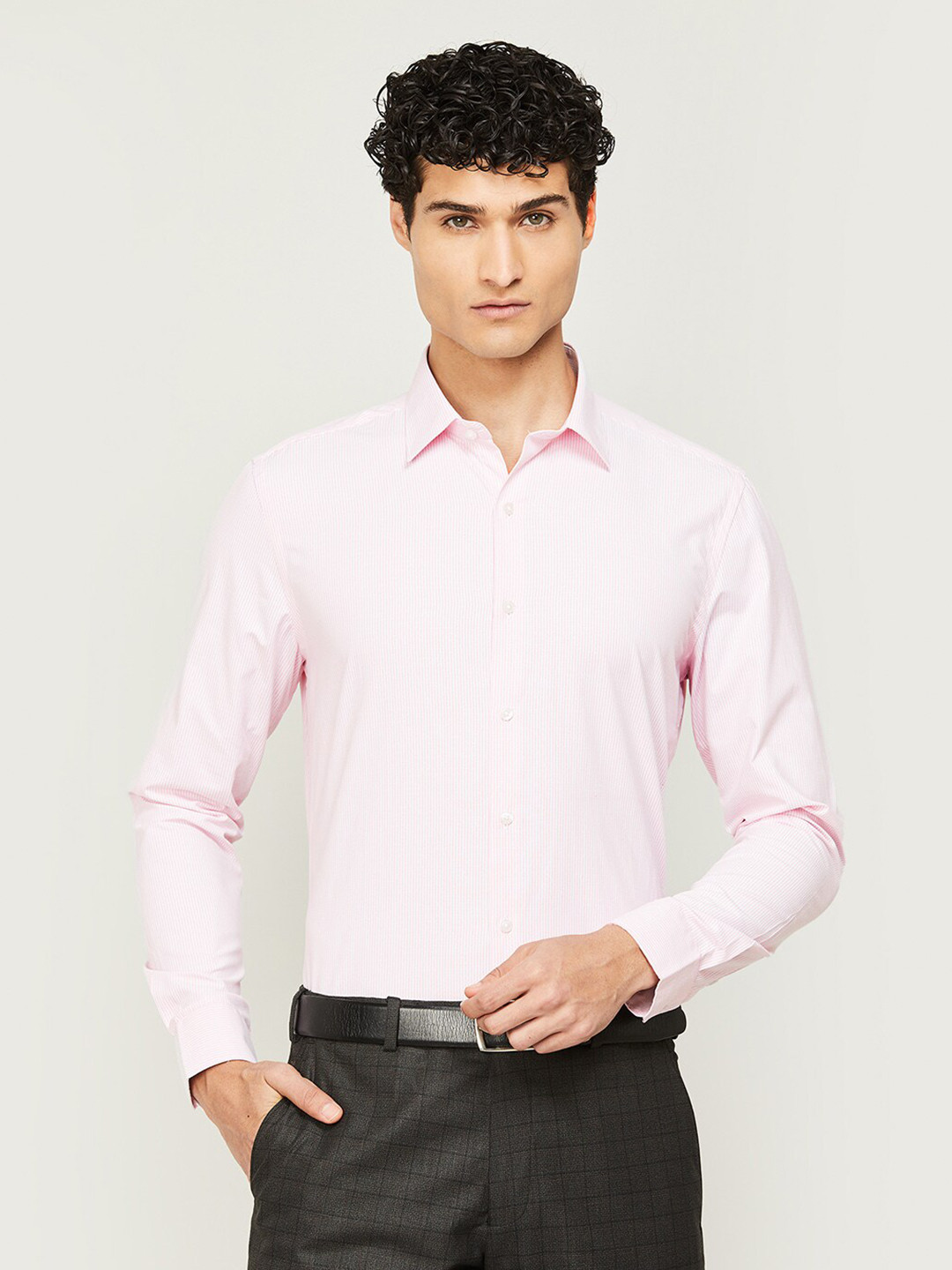 

CODE by Lifestyle Men Pink Slim Fit Grid Tattersall Checks Striped Formal Shirt