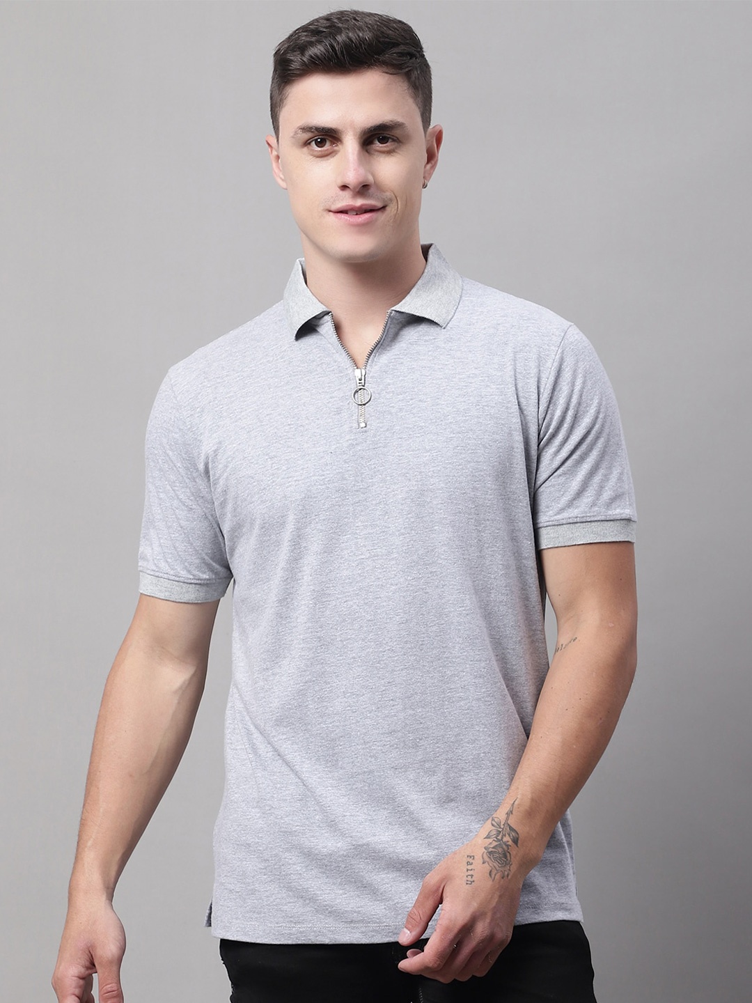 

DOOR74 Men Grey Melange Polo Collar T-shirt