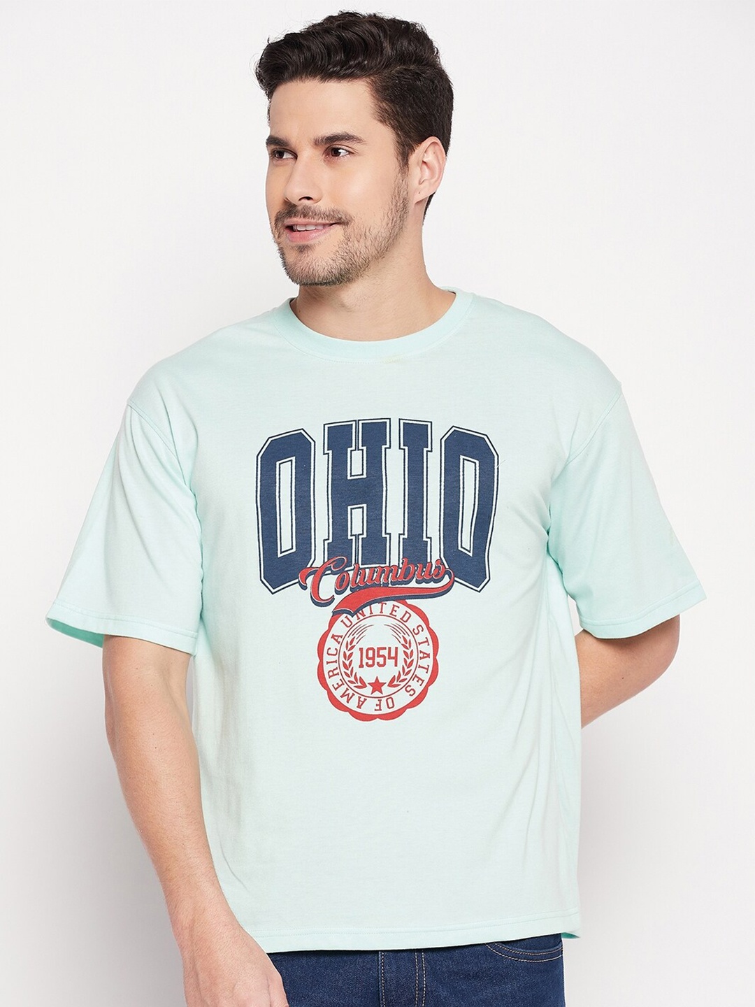 

Club York Men Green Typography Printed Raw Edge T-shirt