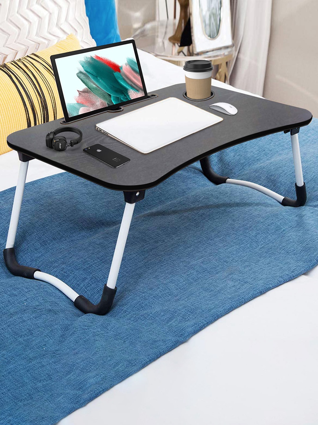 

Sattva Black & White Printed Portable Folding Laptop Table
